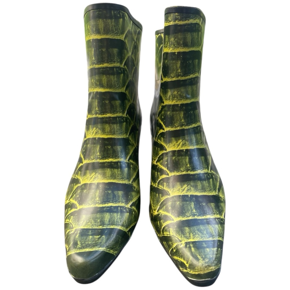 Funky Cool Crocodile Pattern Women’s Rain boots - Size 9 - Picture 4 of 6